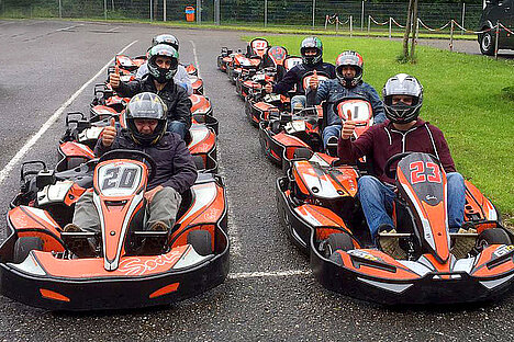 Ansicht der Startposition auf der Kartbahn